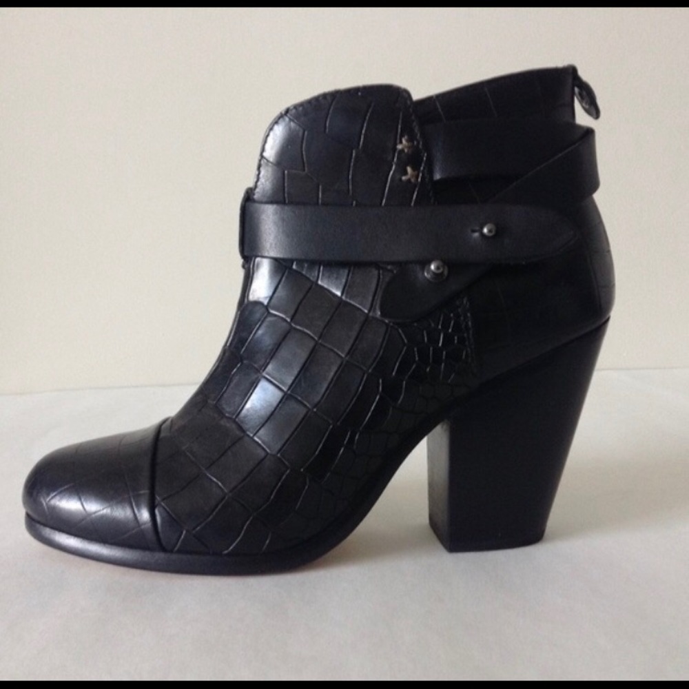 BNWOT Rag & Bone Croc Embossed Harrow Boots 37 7